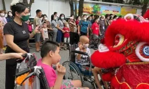 Chợ Tết Trung thu 0 đồng cho hàng nghìn em bé bệnh nặng Chợ Tết Trung thu 0 đồng cho hàng nghìn em bé bệnh nặng