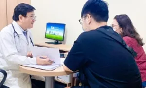 Nhịp tim chàng trai nhanh gấp đôi bình thường do béo phì